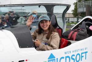 Read more about the article Pilot Perempuan Berusia 19 Tahun Siap Pecahkan Rekor Terbang Solo Keliling Dunia