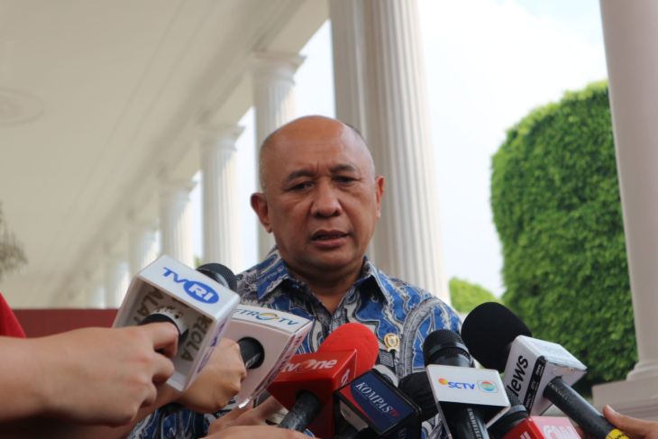 You are currently viewing Mengenal Apa Itu Minyak Makan Merah yang di Kembangkan Pemerintah