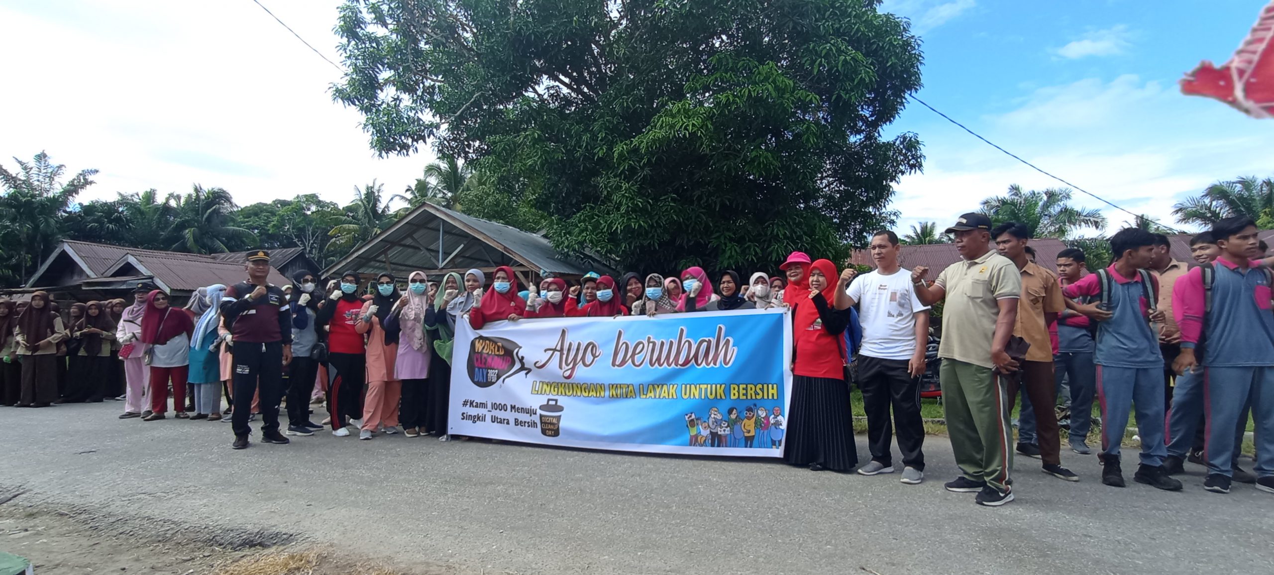 You are currently viewing Ribuan Warga Bersih-Bersih di Aceh Singkil