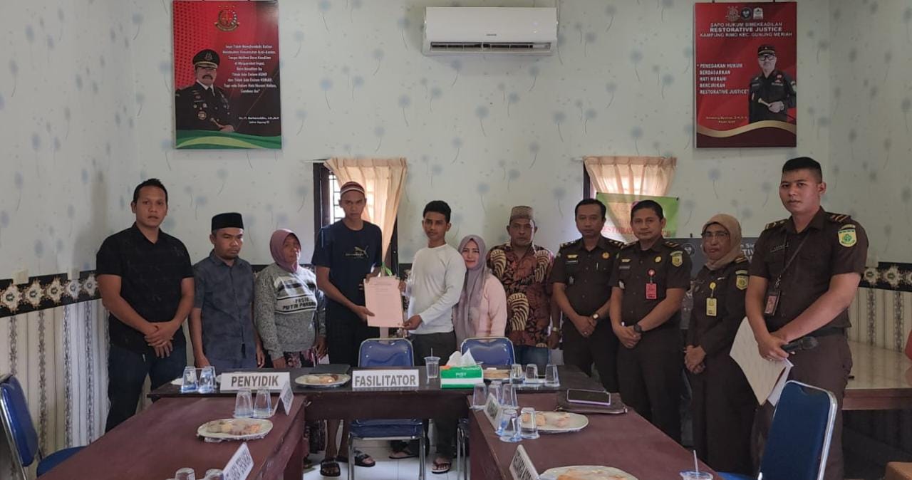 You are currently viewing Kasus Penggelapan Duit Rp41 Juta Berujung Damai di Kejari Aceh Singkil