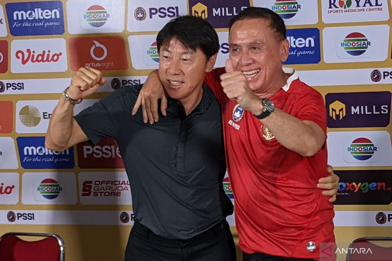 You are currently viewing Jika Ketum PSSI Mundur, Shin Tae Yong Juga Resign Dari Timnas Indonesia