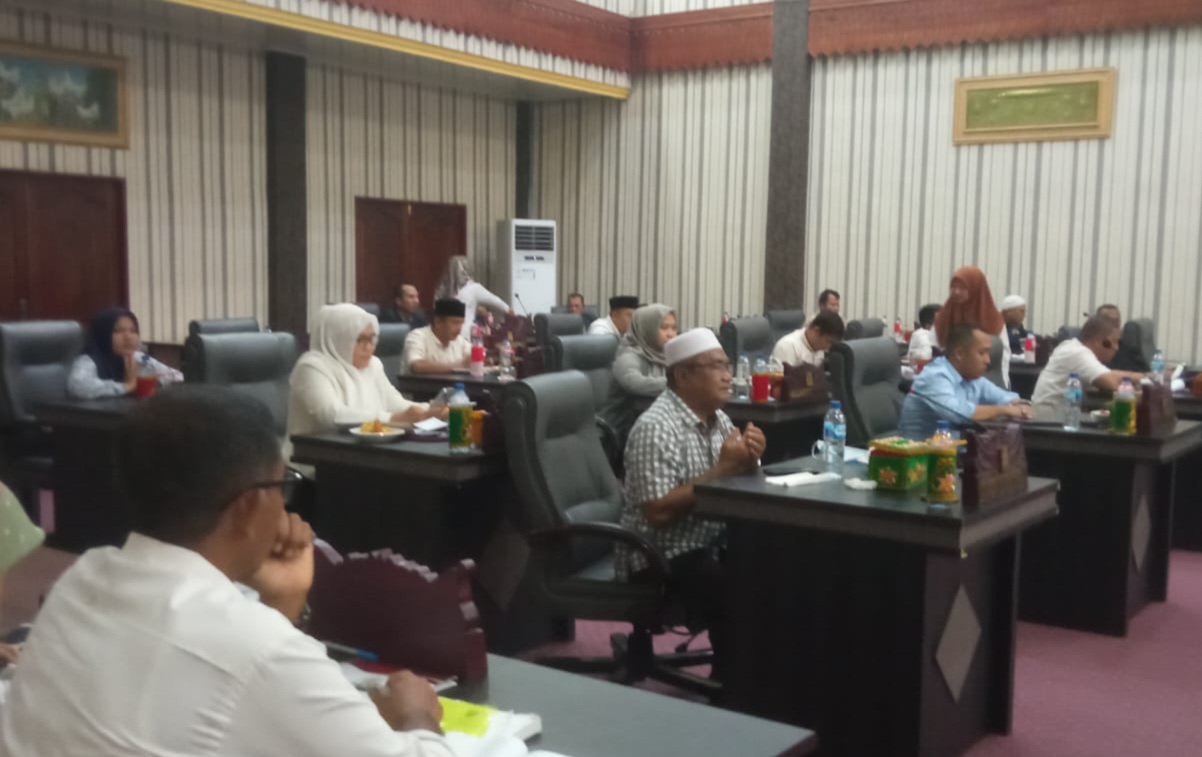 You are currently viewing Dewan Ajukan Hak Interpelasi Terhadap Pj Bupati Aceh Singkil, Pertanyakan Pohon Kinerja