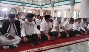 Read more about the article Ratusan Warga Aceh Singkil Berdoa Bersama Peringati 19 Tahun Tsunami Aceh
