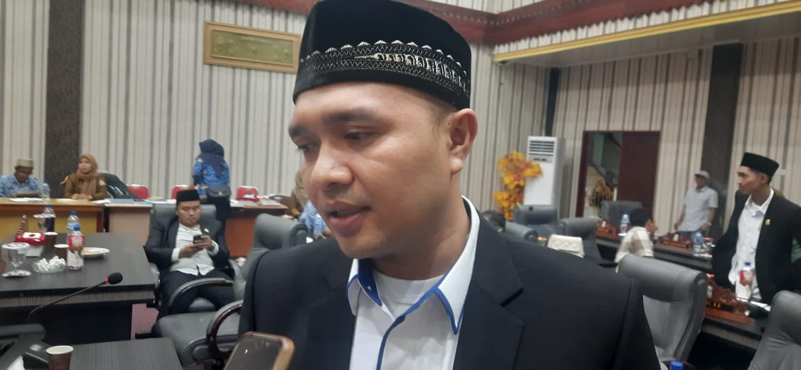 You are currently viewing Jabat Ketua DPRK Aceh Singkil, Desra Novianto Harap Dukungan Semua Kalangan