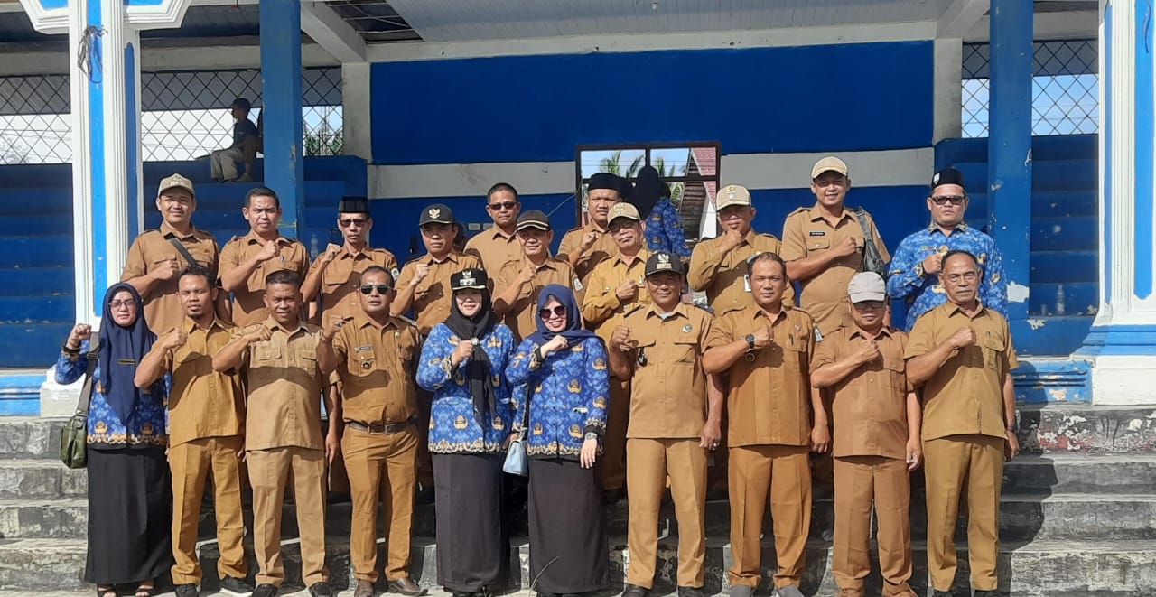 You are currently viewing Pj Bupati Aceh Singkil Ingatkan Sanksi Berat bagi ASN dan Kades Terlibat Politik Praktis