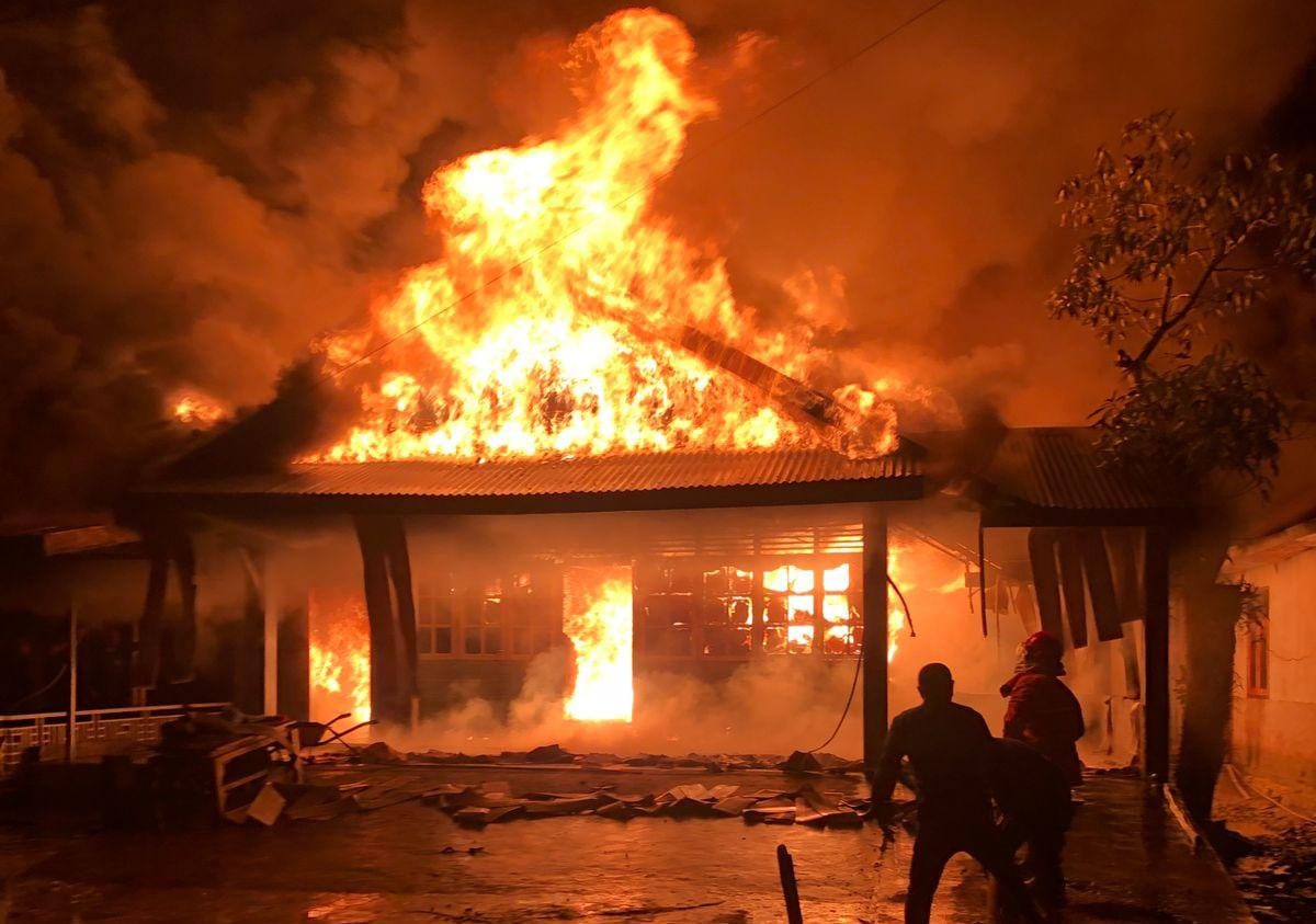 You are currently viewing Dini Hari Api Berkobar di Aceh Singkil, Dua Rumah Ludes Terbakar