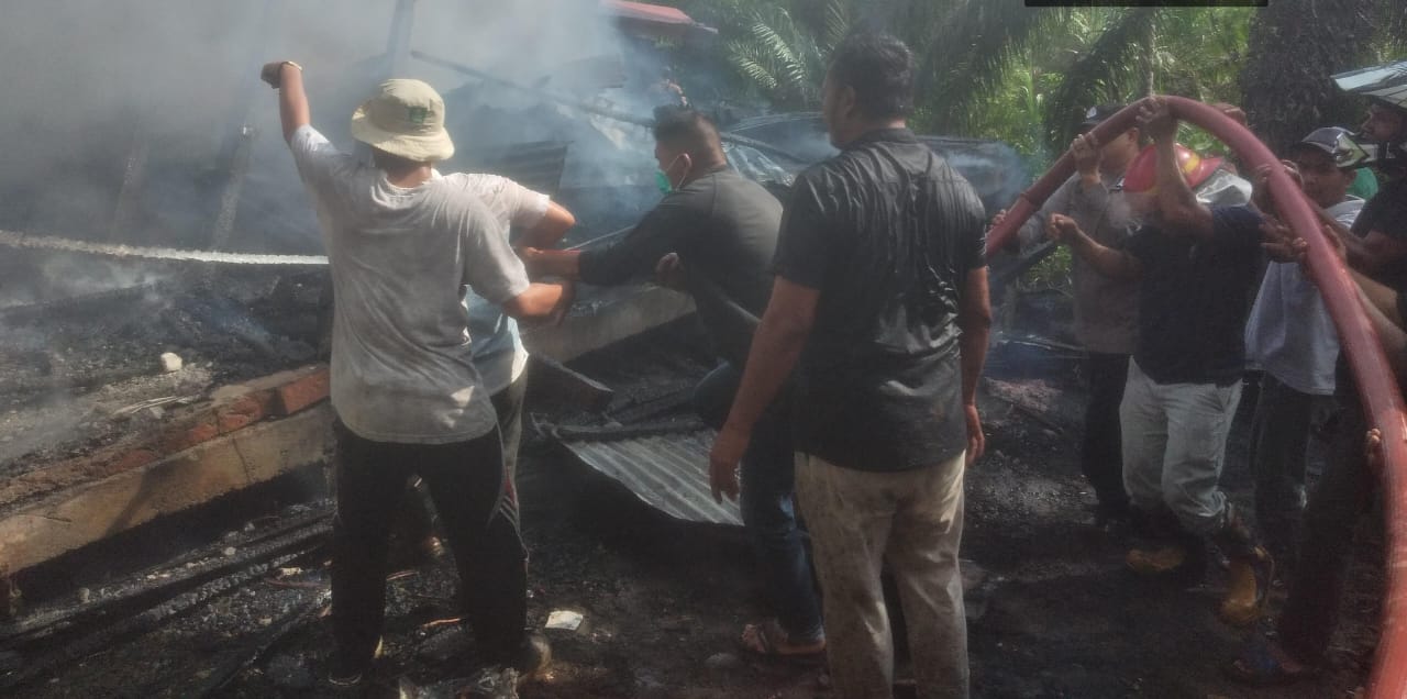 You are currently viewing Balai Pengajian di Aceh Singkil Terbakar