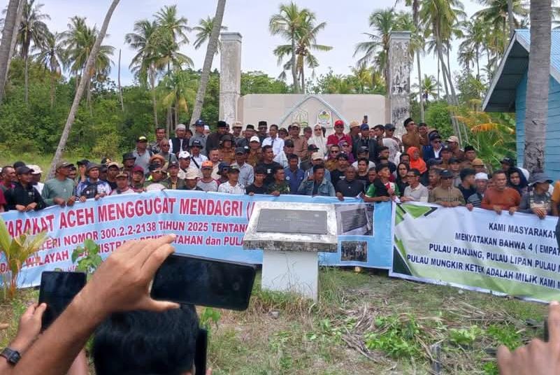 You are currently viewing Ratusan Warga Aceh Singkil Duduki 4 Pulau Sengketa, Tolak Keputusan Mendagri