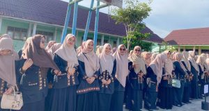 Read more about the article Motif Singkil Warnai Upacara HUT ke-80 RI, Ketua MAA Apresiasi Kemenag Aceh Singkil