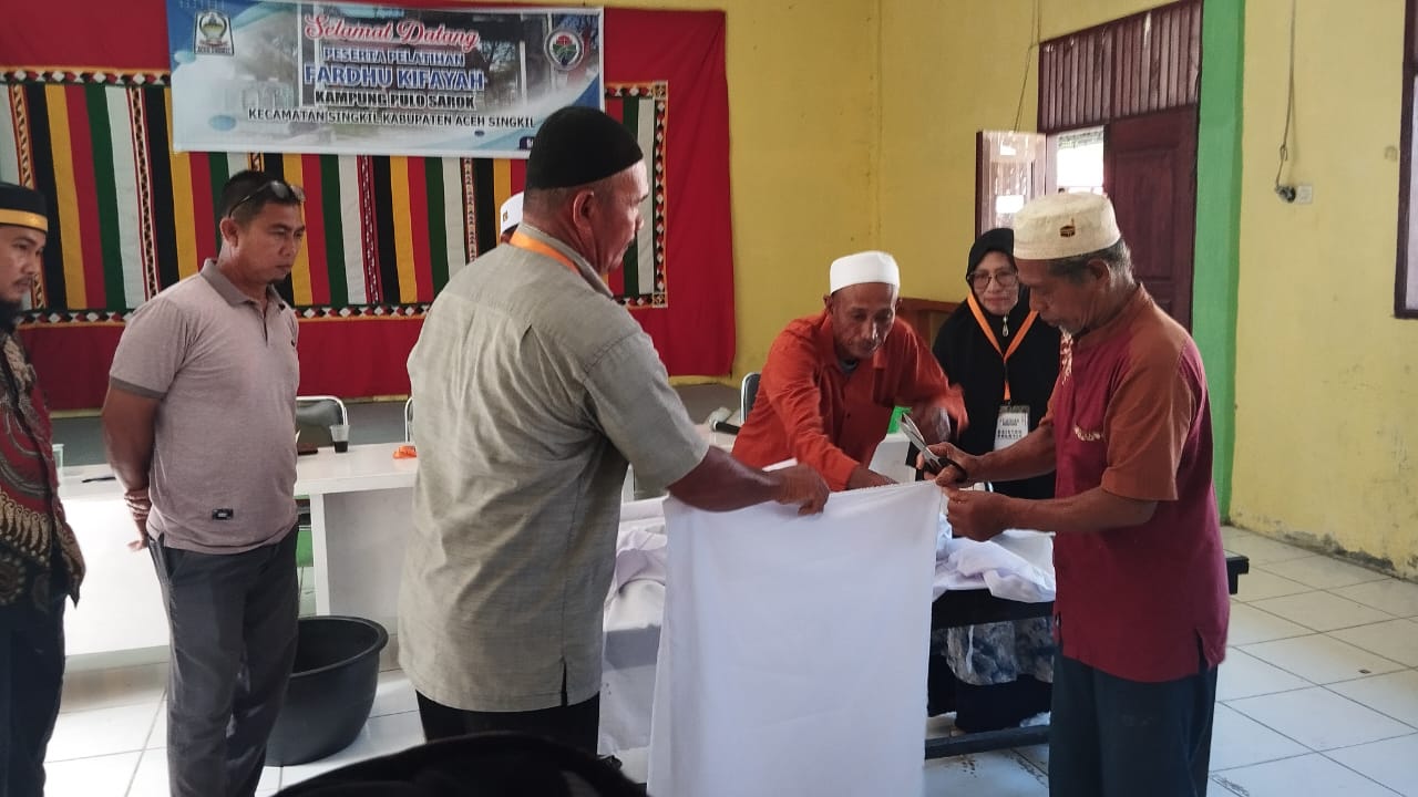 You are currently viewing 30 Warga Pulo Sarok Ikuti Pelatihan Fardhu Kifayah