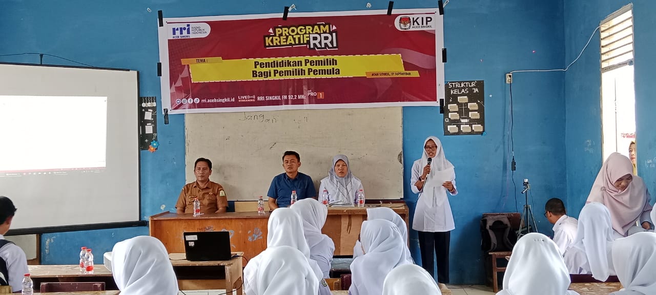 You are currently viewing RRI Singkil Ajak Pemilih Pemula Cerdas, Ingatkan Bahaya Money Politik