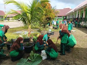 Read more about the article Peringati World Cleanup Day, MAN Aceh Singkil Gelar Aksi Bersih Lingkungan