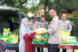 Read more about the article Polres Aceh Singkil Ikut Panen Jagung Nasional dan Gelar Pangan Murah