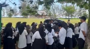 Read more about the article Ratusan Honorer R3 Aceh Singkil Tuntut Pemda Usulkan PPPK Paruh Waktu Jadi Penuh Waktu