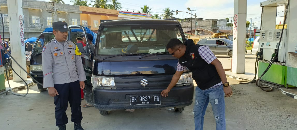 You are currently viewing Kapolres Aceh Singkil Imbau Warga Tak Timbun BBM, Ingatkan Ancaman Penjara 6 Tahun