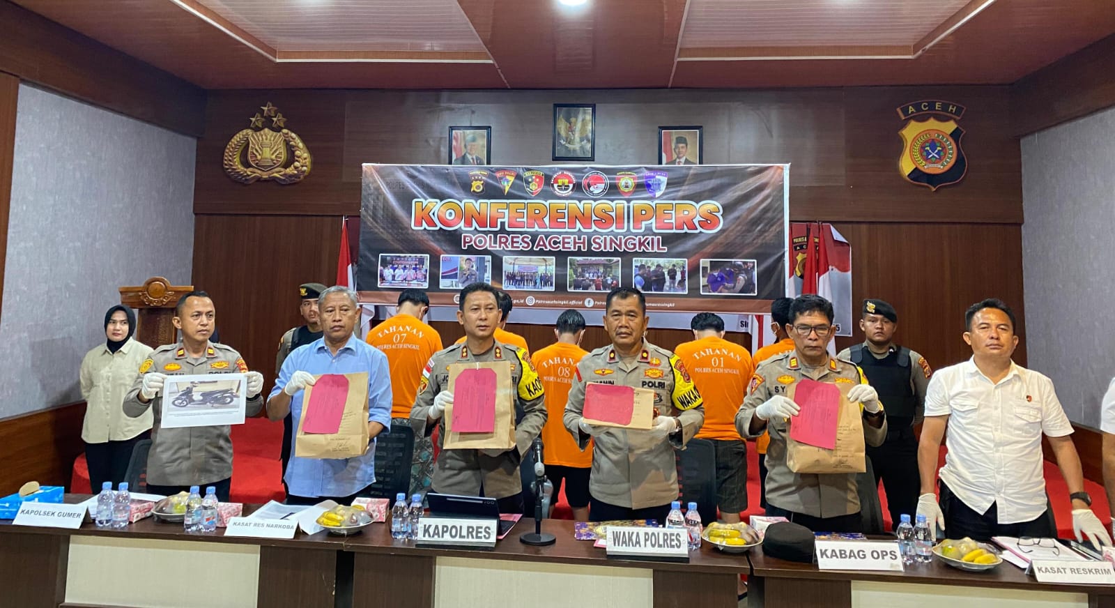 You are currently viewing Kriminal Akhir 2025, Polres Aceh Singkil Ungkap Lima Kasus