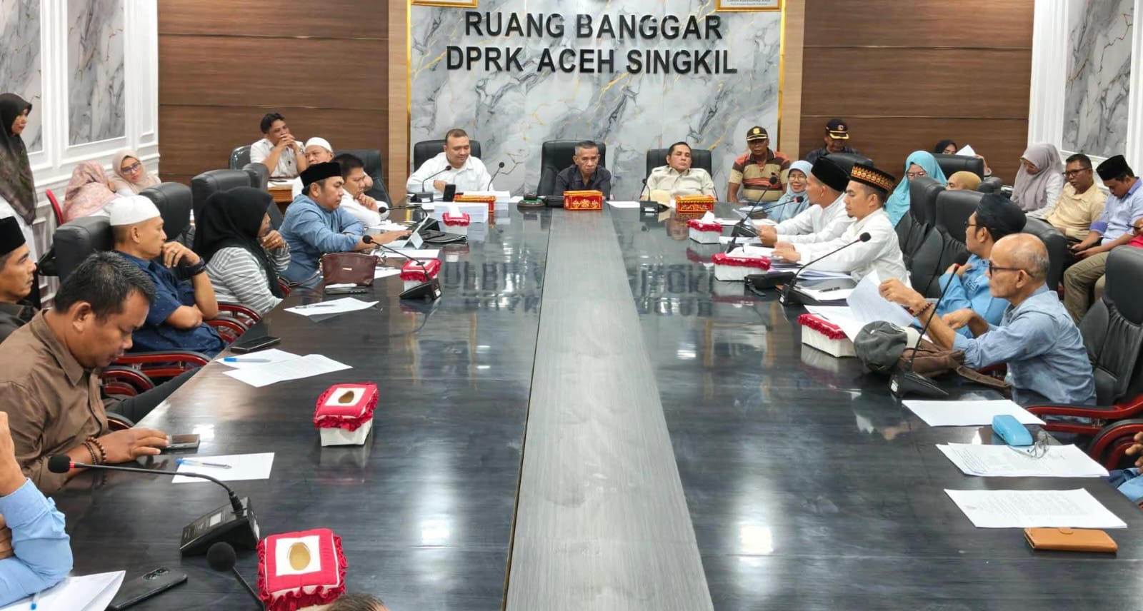 You are currently viewing Terungkap Dua Komisioner MPK Aceh Singkil Tak Pernah Mundur