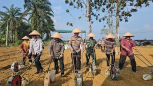 Read more about the article Polres Aceh Singkil dan Pemda Tanam Jagung Dukung Swasembada Pangan