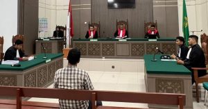 Read more about the article Terdakwa Korupsi Dana Operasional PT Pos Rimo Dituntut 7,5 Tahun Penjara