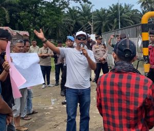 Pemuda Demo PT Socfindo Lae Butar, Pertanyakan CSR hingga Lapangan Kerja
