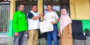 Donni Maradonna Apresiasi Fawwaz Siswa SLB Al-Fansury Aceh Singkil