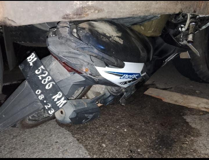 Pengendara Motor Meninggal Tabrak Truk Parkir di Aceh Singkil
