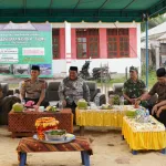 Bupati Aceh Singkil, Safriadi Oyon dan sejumlah pejabat hadiri peletakan batu pertama pembangunan Masjid At-Taqwa.lDok. Prokopim Setdakab Aceh Singkil
